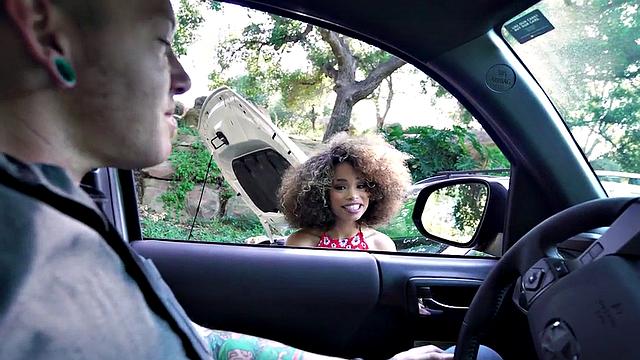 Ebony teen with tattoos fucked hard for car repair after getting outdoors