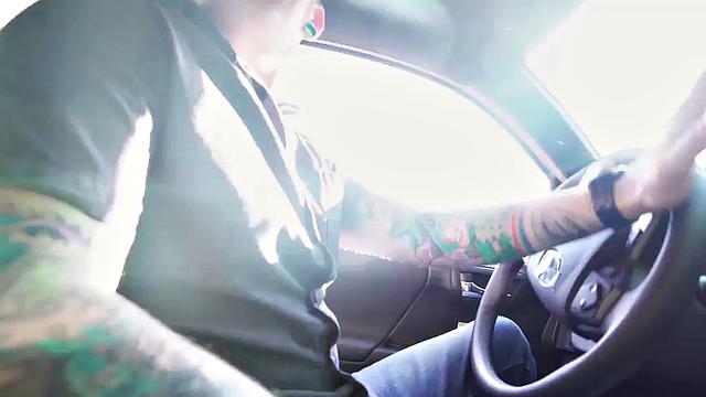 Ebony teen with tattoos fucked hard for car repair after getting outdoors