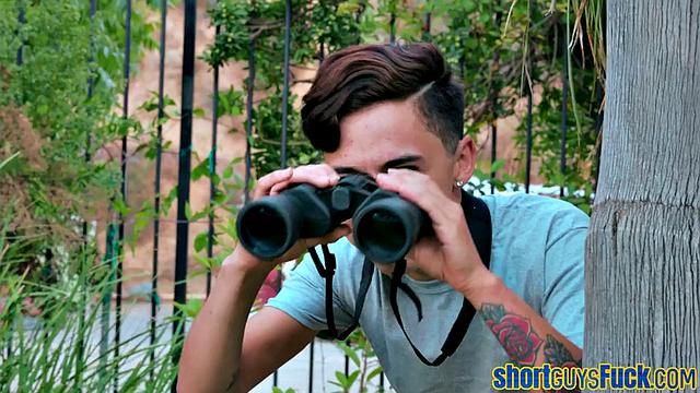 Blonde MILF sidefucked by short guy