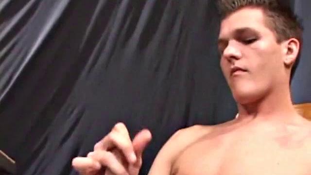 Nick Self Sucks and Gets Stroked