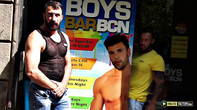 Fucking in a bar. - Bull Fuck in a Guys Bar