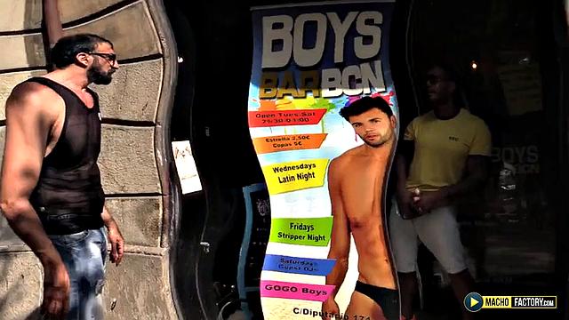 Fucking in a bar. - Bull Fuck in a Guys Bar