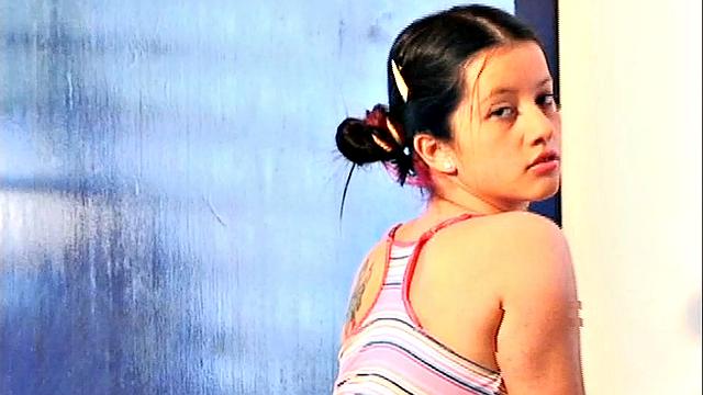 Teen Diana closeup pussy rubbing