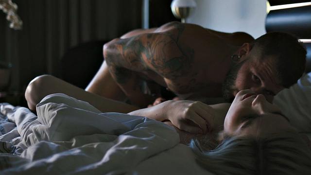 Trans deepthroated by bf before returning the favor