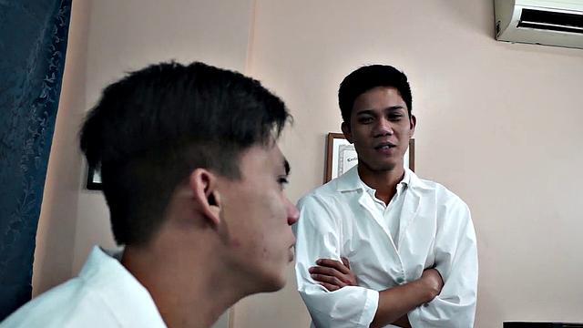 Asian bottom barebacked by his colleague in office