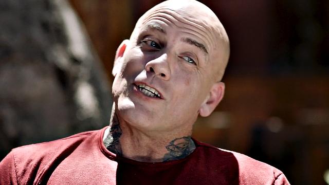 Slim babe deepthroating and cockriding