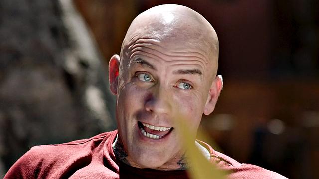 Slim babe deepthroating and cockriding