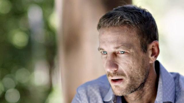 Стройная красотка в белье сосёт по полной и скачет, как дерзкая наездница