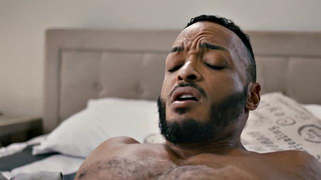 Bigtit ts rides in interracial couple after sucking cock