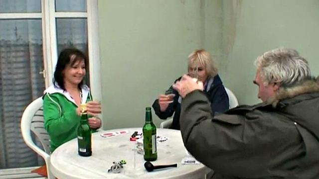 Teen rides gramps in reverse cowgirl