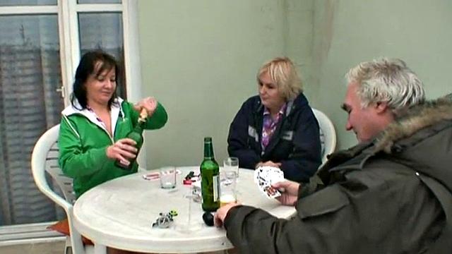 Teen rides gramps in reverse cowgirl