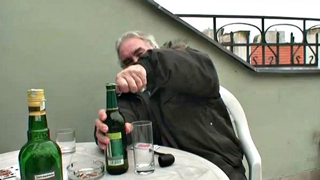 Teen rides gramps in reverse cowgirl