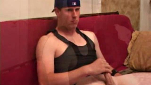 Maxx Wood Jacks Off And Cums
