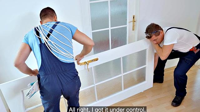 Inked raunchy cougar nailed in 3some by workers