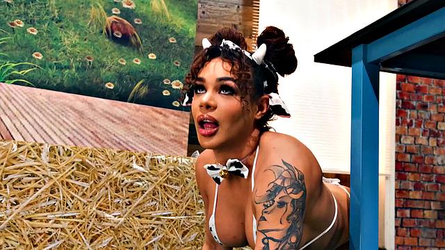 TRANSFIXED - Horny Farmer Tommy King Is THIRSTY For Zariah Aura & Eva Maxim's CREAMY MILK