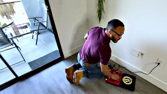 Black electrician barebacked by guy in erotic couple