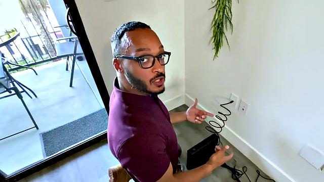 Black electrician barebacked by guy in erotic couple