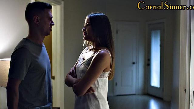 Sinning babe reverse cowgirl fuck and deepthroats BF cock