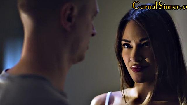 Sinning babe reverse cowgirl fuck and deepthroats BF cock