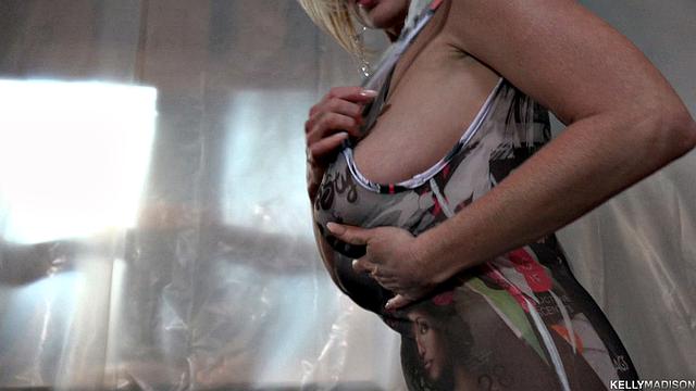 Playing in pantyhose