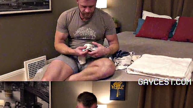 NEIGHBORHOOD SECRET Tape 8 - Uncle's Memorabilia