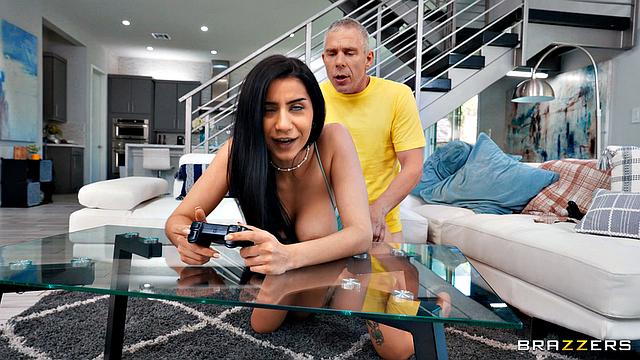 Gamer's Boobs On Glass