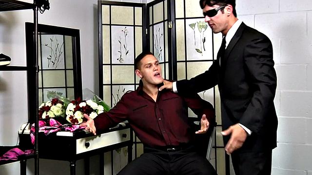 Arrogant jock fucks asshole in the backstage till cum