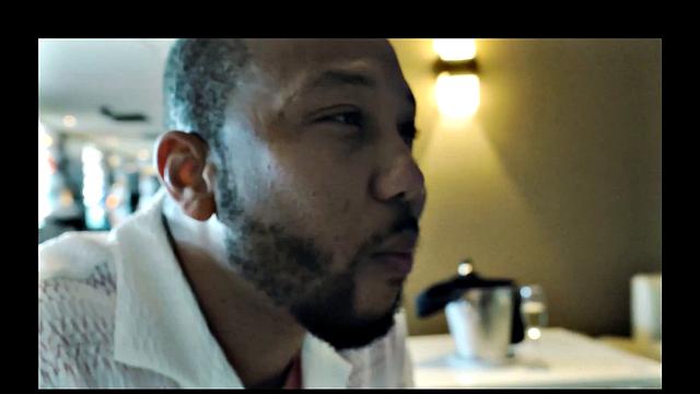 страстная блондинка milf разрывает кровать на куски