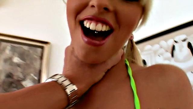 Stunning MILF in hot 3some