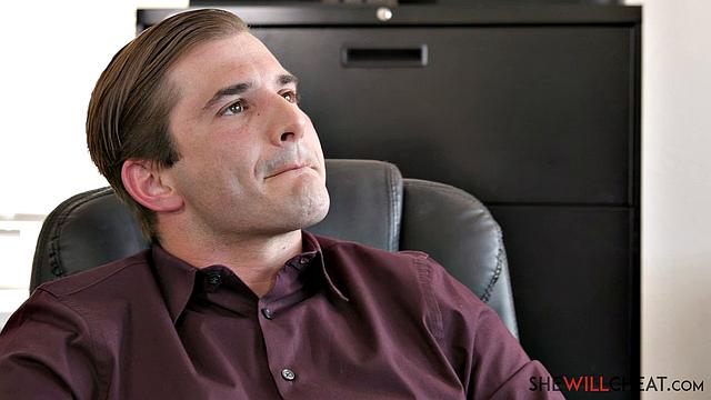 Maddy Mays husband makes her get a job