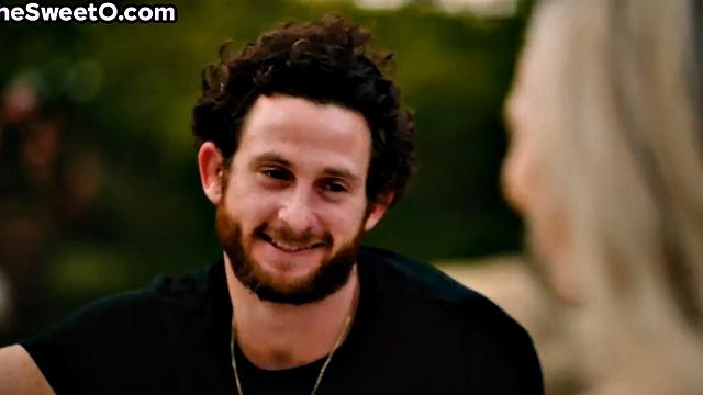 Sensual foreplay in 69