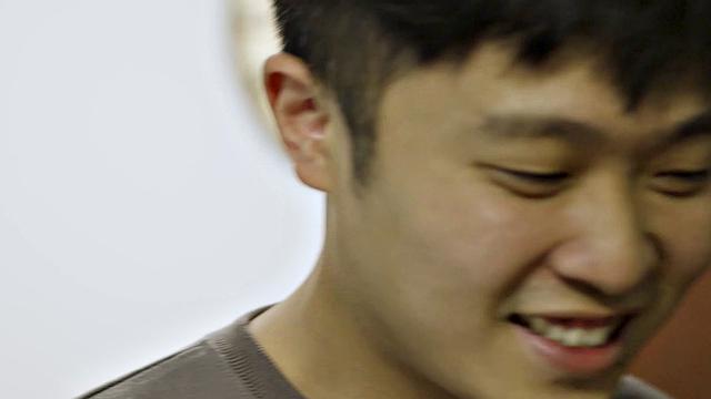 верина под маской массажистки: жильцы в восторге от сервиса