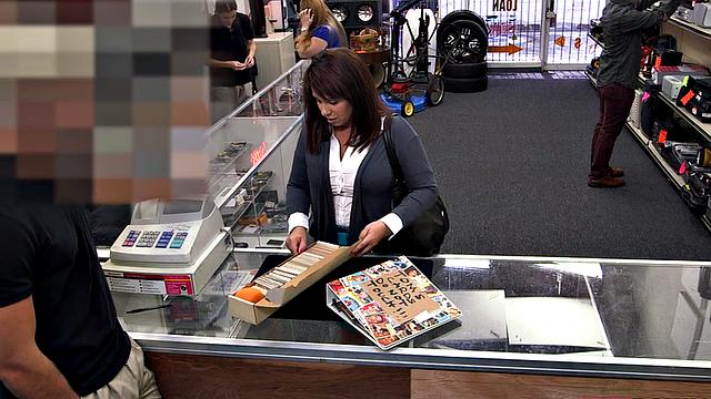 Pawnshop milf cocksucking before facial in the back