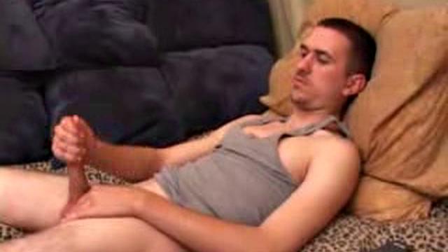 Hung Casper Beats Off