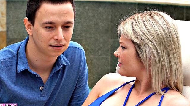 GIRLSRIMMING - Gentle threesome with Tiffany Rousso and Zazie Skymm