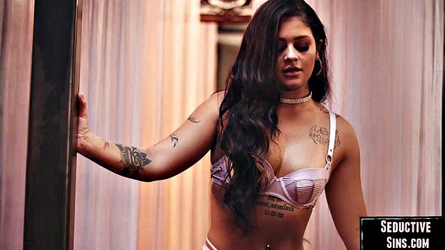 Inked cutie doggystyled by lover