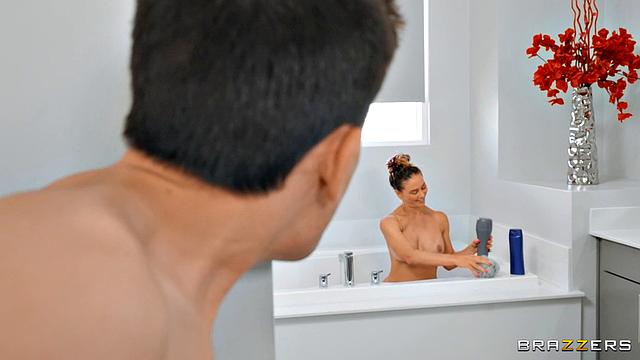 Free Yoga And Shower Fuck