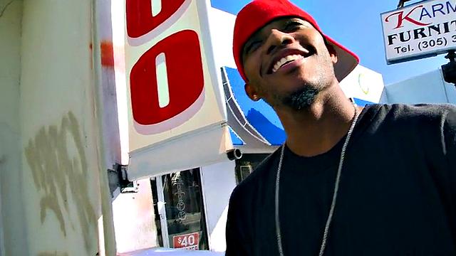 Real Black thug picked up and assbanged in tattoo shop