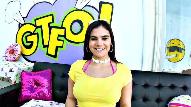 Violet Starr Steals Show