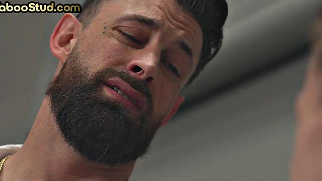 Tattooed jock fucks twink ass in stepbrother action