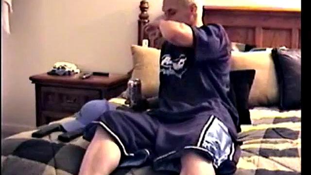 straight Boy Buzz Gets Sucked