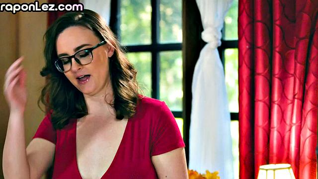 Lez babe scissoring bigtitted GF after pussylicking