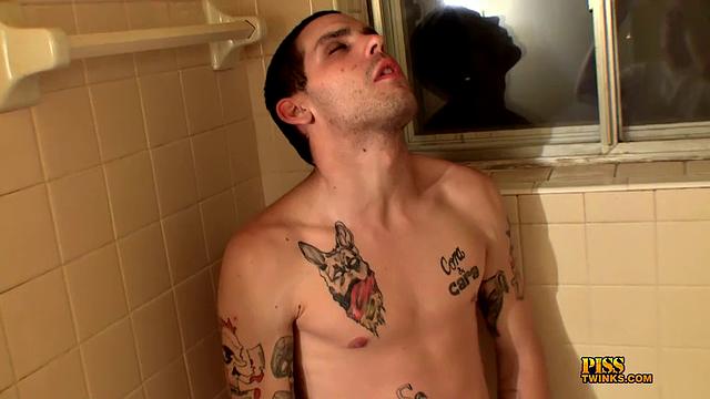 Pee-Shy Punk Unloads his Cock - Drac Ladder