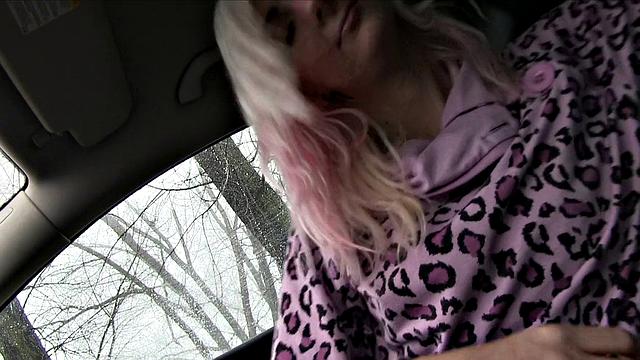 Hot Pink-haired cutie shows off her pink pussy to stranger