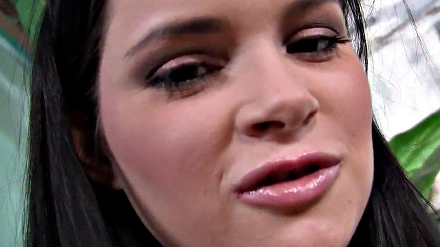 POV beauty sucking bf before dickriding reverse cowgirl