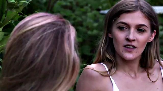 CFNM bikini trio jerking guy