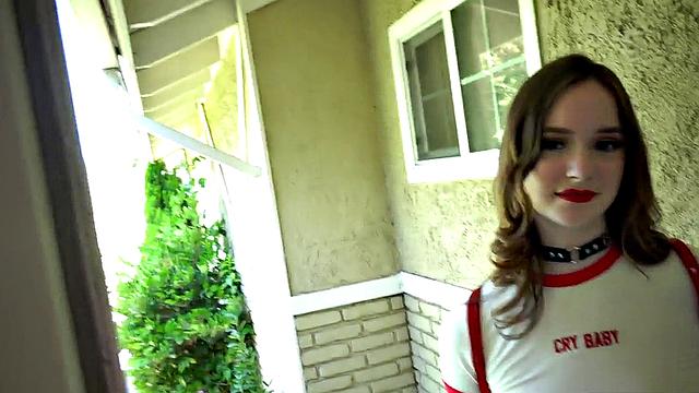 Deepthroating submissive babe rims boyfriend's asshole after deep blowjob