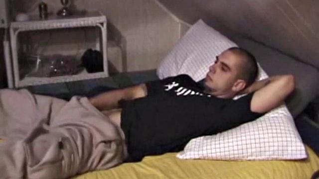 Amateur Josh Beats Meat