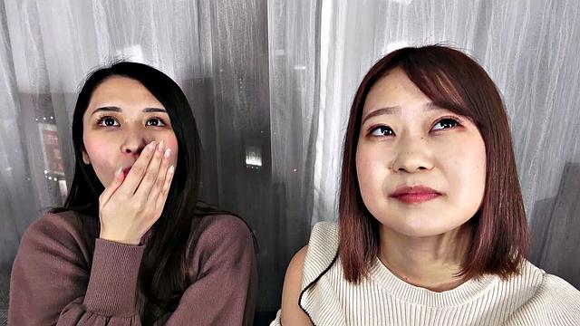 Horny lounge girls, Mio Yoshikawa and Asuka Suzumura in lesbian show