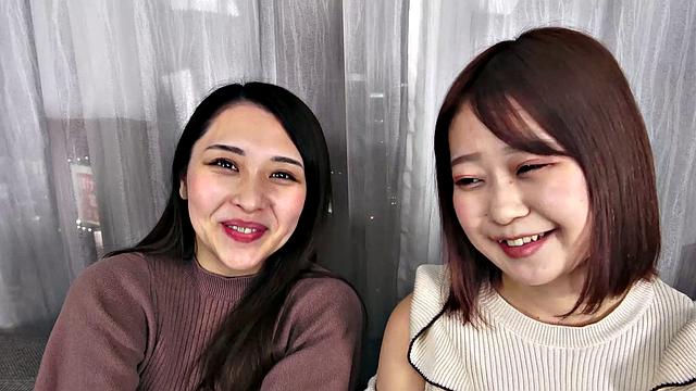 Horny lounge girls, Mio Yoshikawa and Asuka Suzumura in lesbian show
